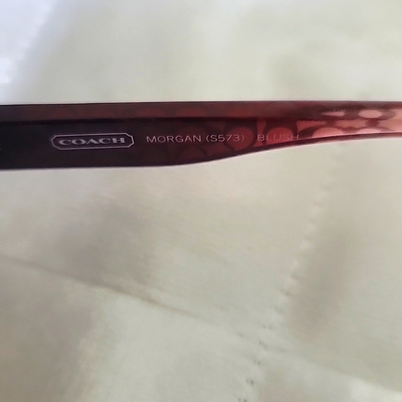 Coach Sunglasses - Picture 5 of 5